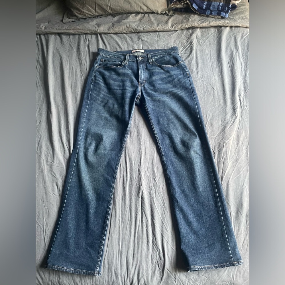 Levi’s Signature Straight Jeans